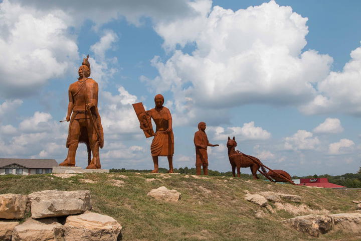 The Osage Trail is one of the most important trails to the south that goes across Missouri. Artists Glen and Curtis Tutterow